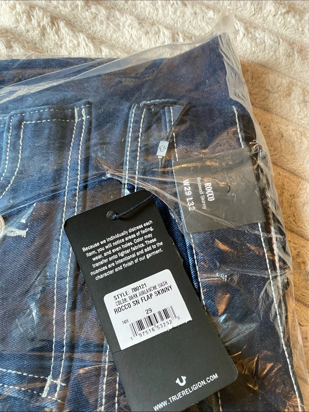 Men's True Religion Dark Blue Jeans with Signature Back Pocket Stitching W29,L32